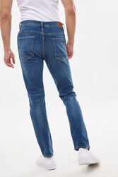 ג'ינס טומי